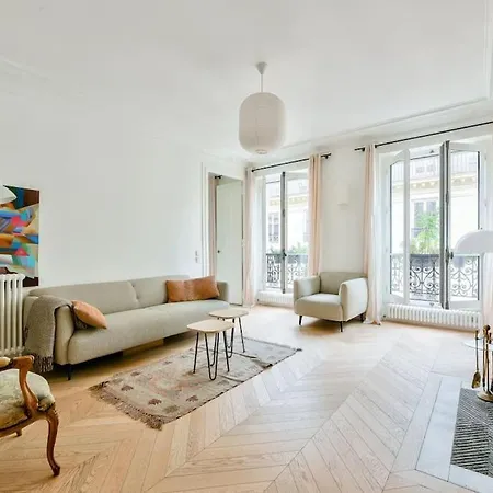 Appartamento Lumineux Et Moderne Au Coeur De