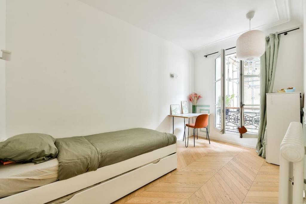 Apartment Lumineux Et Moderne Au Coeur De Paris